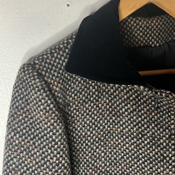 LUBA Coat - Picture 3 of 8